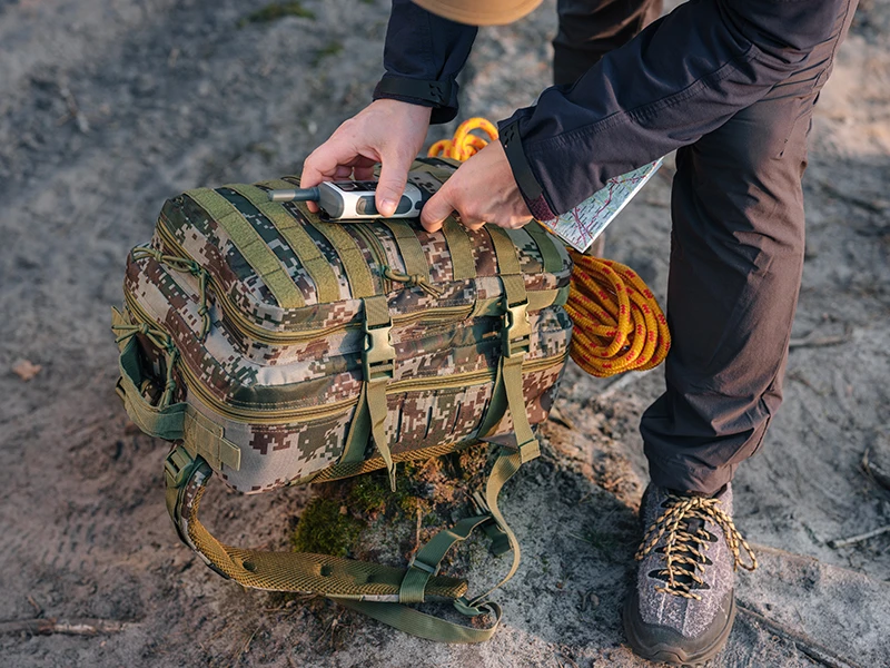 Kuprinė 16 colių „Tracer Evo Camo 25L“ ekspedicinė kuprinė