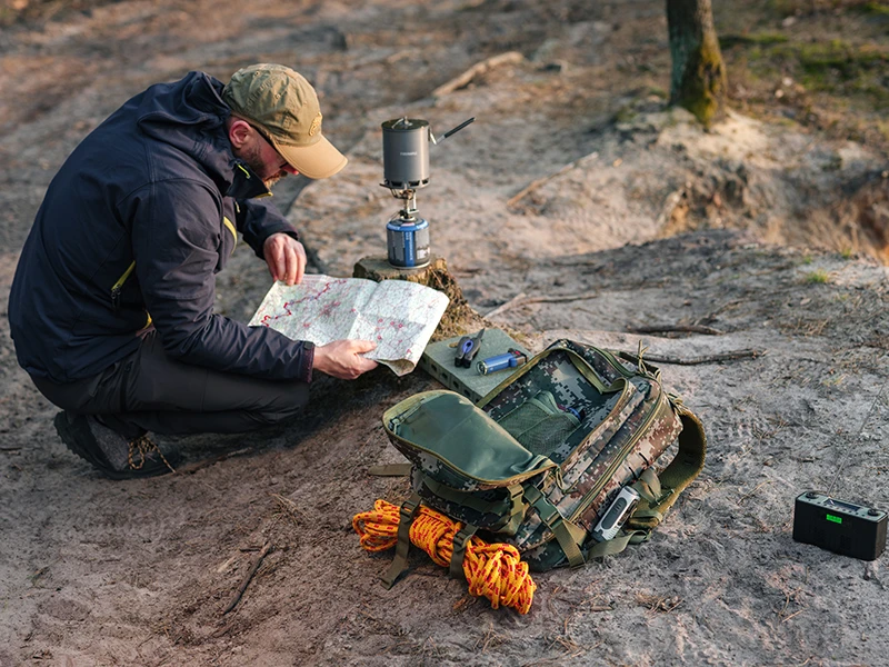 Kuprinė 16 colių „Tracer Evo Camo 25L“ ekspedicinė kuprinė