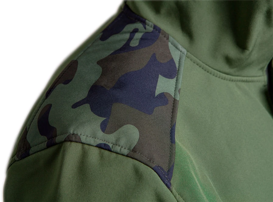 Kurtka Striukė CAMO softshell striukė, XXL dydis