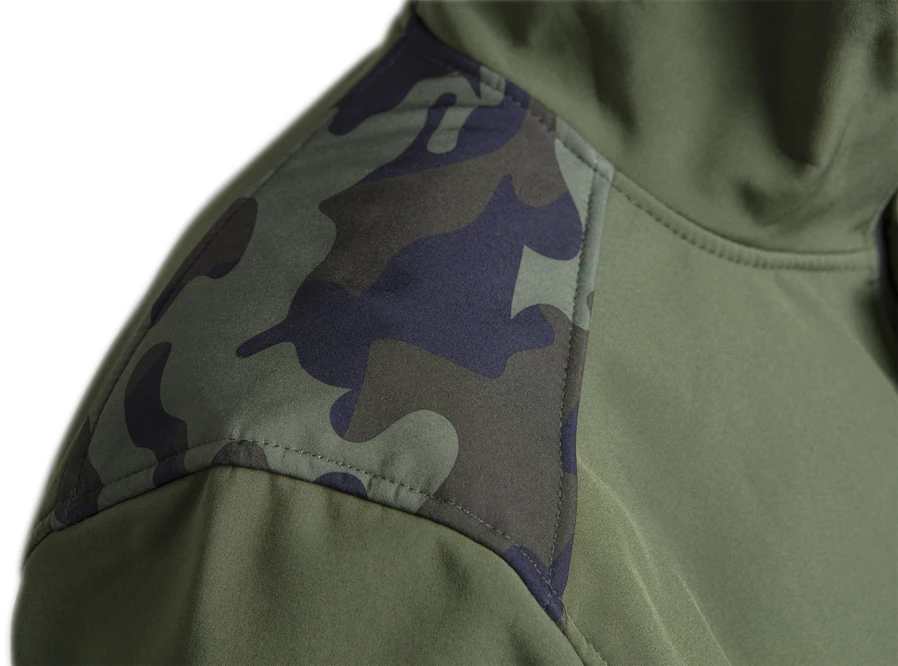 Kurtka Striukė CAMO softshell striukė, XXL dydis