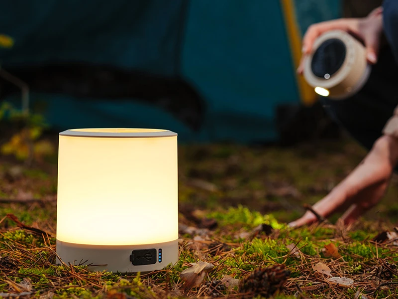 Lampa „Tracer Ulight 2-in-1“ saulės energija varomas kempingo žibintas