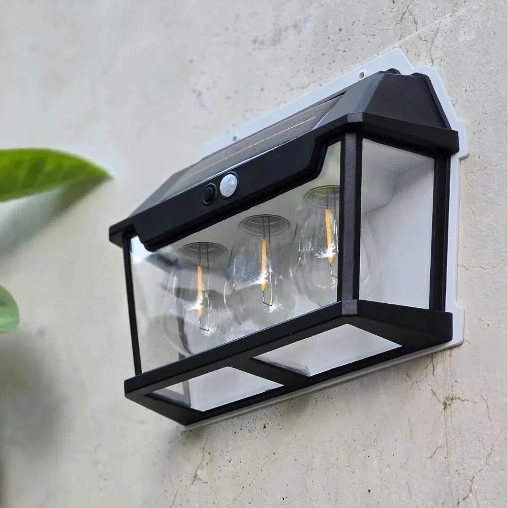 Lampa Triguba saulės energija varoma LED sodo sieninė lempa su judesio jutikliu