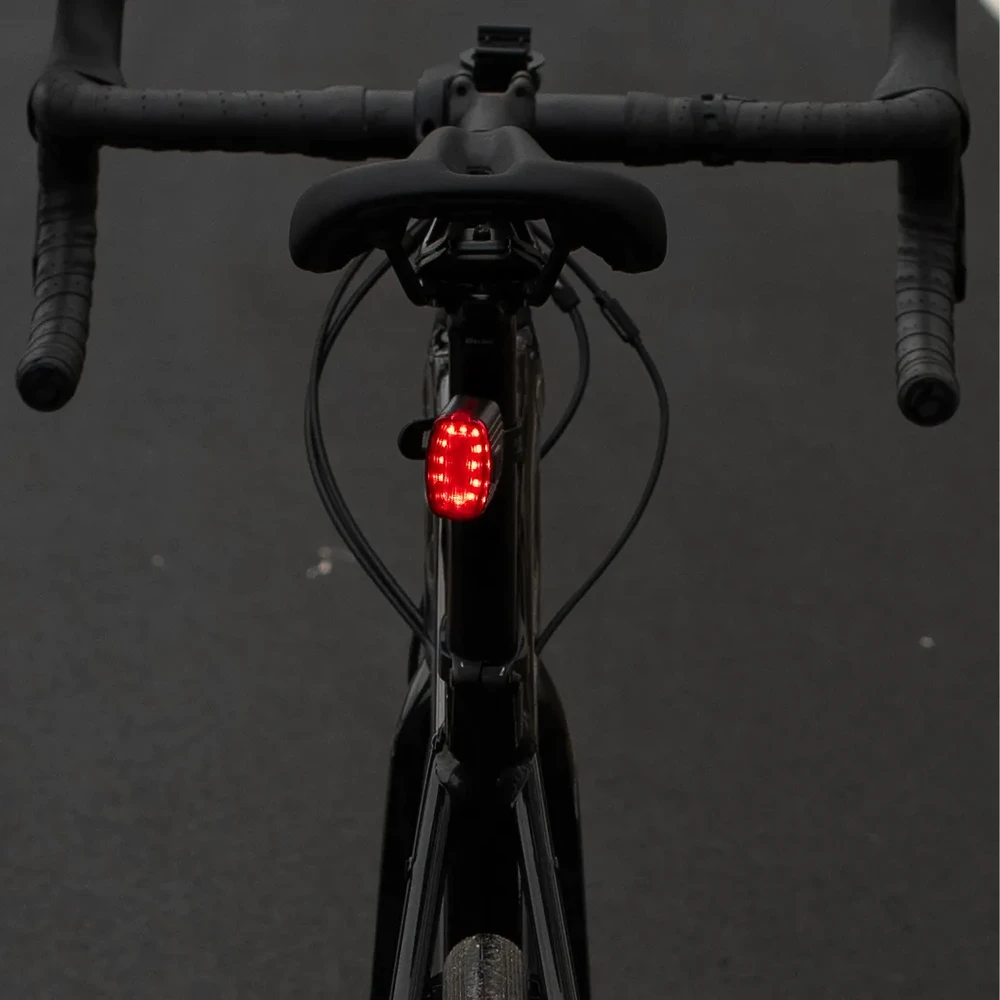 Lampka Dviračio žibinto priekinis galinis LED žibintas dviračio vairui, stiprus USB, 2 vnt.