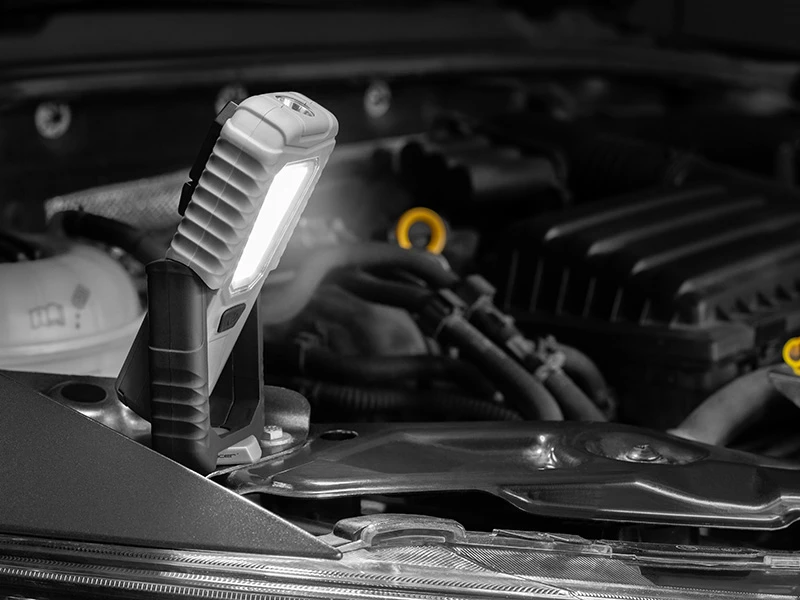 TRACER BASE LED 3+1W dirbtuvių žibintuvėlis