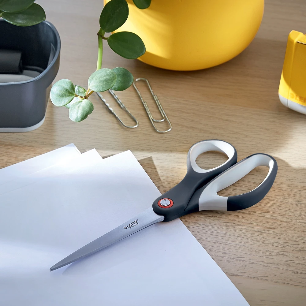 Žirklės Leitz Cosy Titanium,aksominės pilkos spalvos
