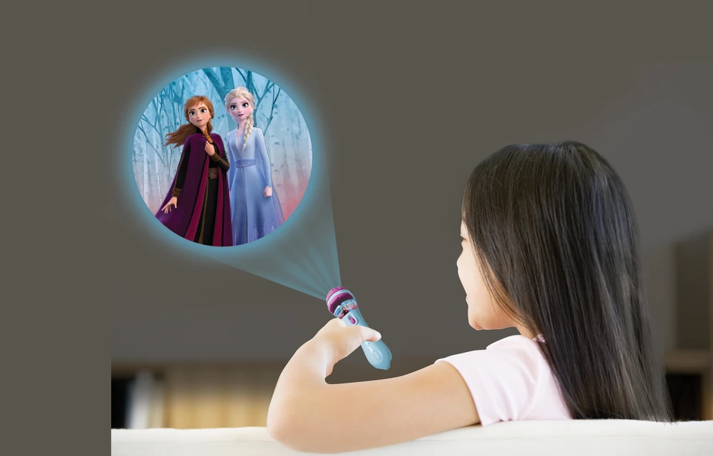 Lexibook,Disney „Lexibook“ – „Ledo šalies“ projektorius ir žibintuvėlis – (LTC050FZ)