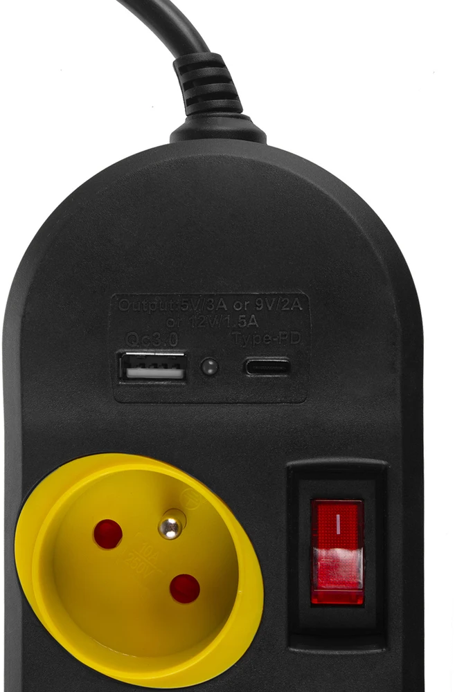 Listwa „Maclean“ maitinimo laidas, 4 lizdų + USB, su jungikliais, 250 V kintamoji srovė / 10 A, 1,5 m, juodas, MCE508 B