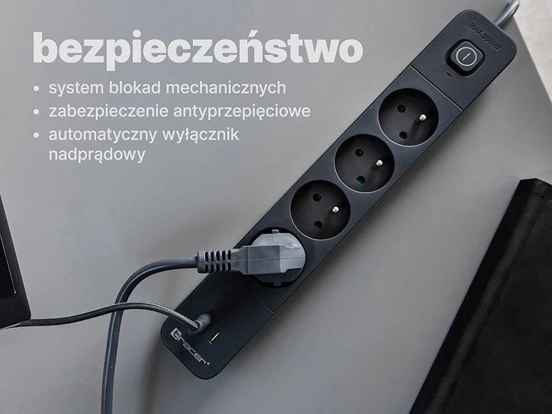 Listwa TRACER Power Line+ mobiliųjų įrenginių maitinimo laidas su viršįtampių apsauga, 1,5 m (4 lizdai + 1x USB A+, 1x C tipo, PD20W)