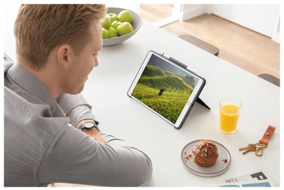 LOGITECH Combo Touch, skirtas iPad (7, 8 ir 9 gen.) – GRAPHITE – NORDIC
