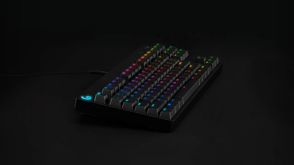 „Logitech G PRO“ mechaninė žaidimų klaviatūra – juoda – USB – Šiaurės šalių