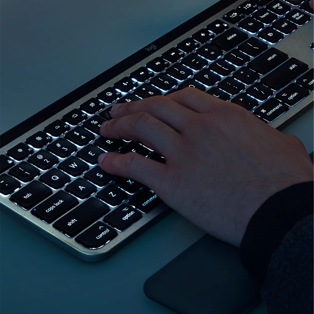 „Logitech MX Keys S“ belaidė klaviatūra su apšvietimu, skirta „Mac“ (šiaurės šalių)