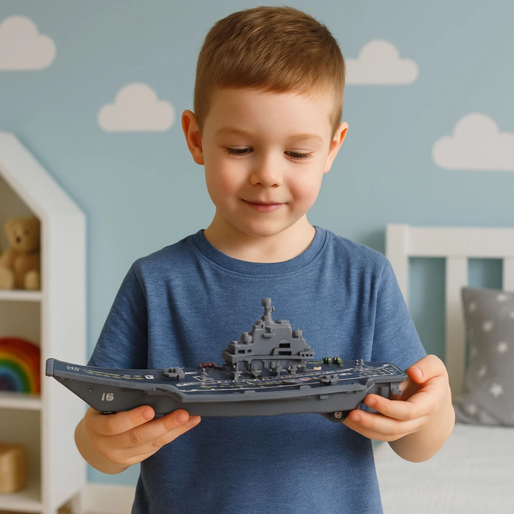 Lean Toys Karinis lėktuvnešis su šviesomis ir garsais 24 cm