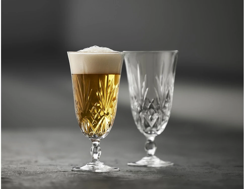 Lyngby Glas - krištolinės Melodia alaus taurės - 40 cl - 4 vnt. rinkinys