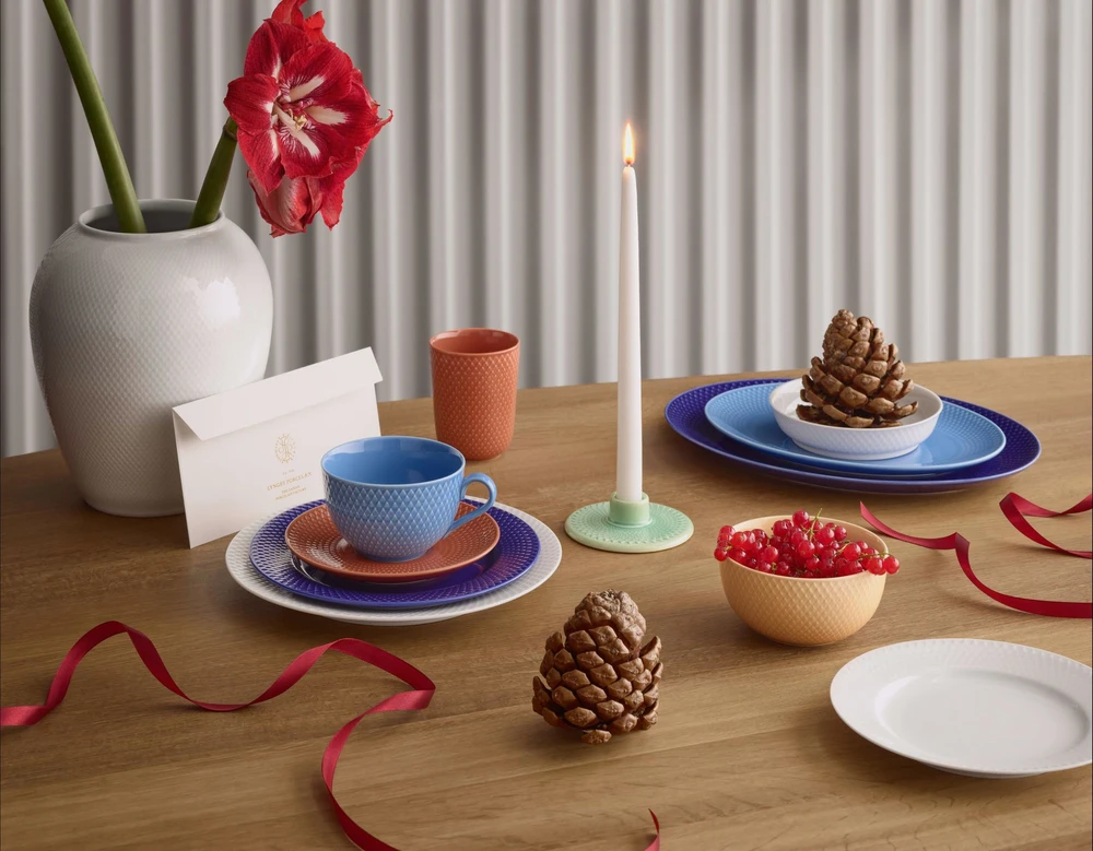 Lyngby Porcelæn – rombo spalvos ovalus serviravimo indas – 28,5x21,5 cm – mėlynas