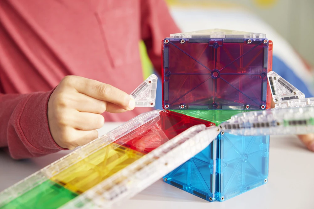 MAGNA-TILES Magnetinis konstruktorius „Kamuoliuko trasa“, 33 det.