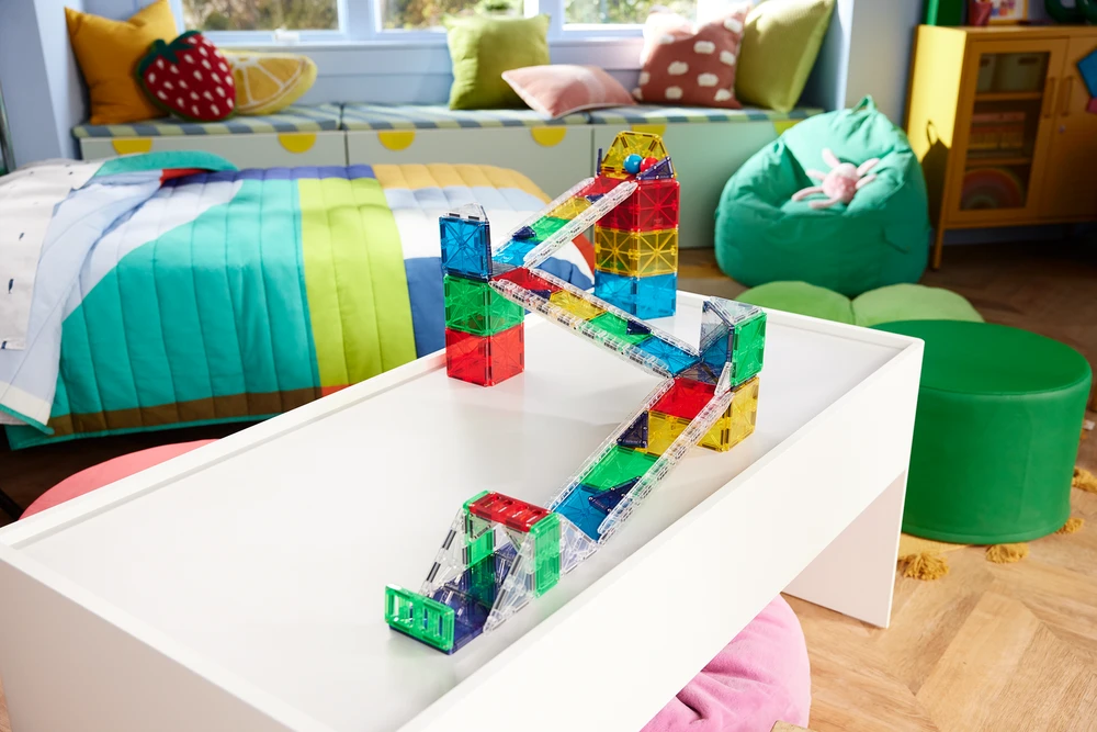 MAGNA-TILES - „Rail Racers Deluxe™“ 90 dalių rinkinys (90361)