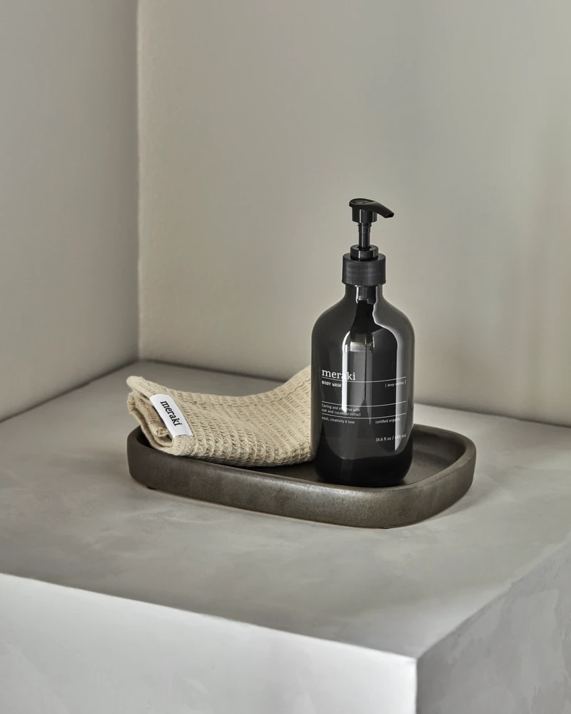 Meraki - Padėklas - Tamsiai pilkas - I: 24,5 cm, P: 16,5 cm, A: 3 cm