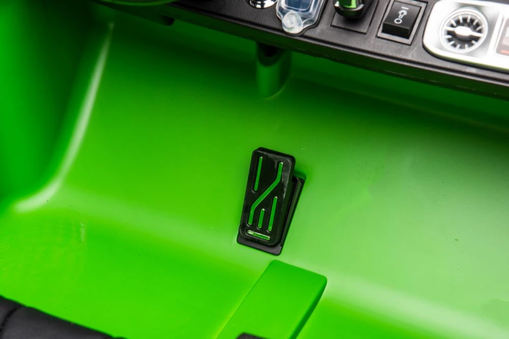 Lean Cars Akumuliatorinis automobilis Mercedes G63 XXL 24V 4x4 Žalias
