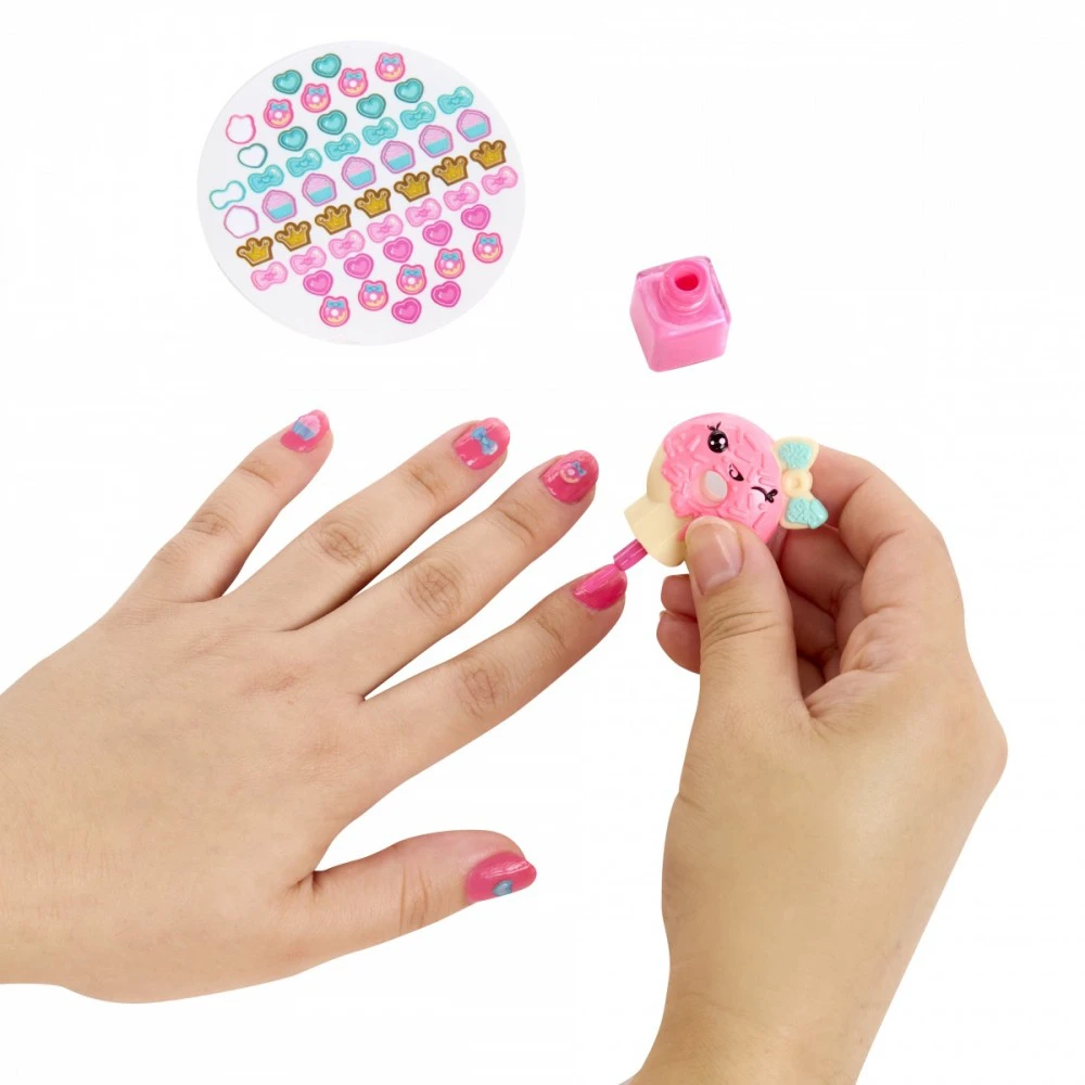 MGA Lėlė yummiland beauty bag + lip gloss cupcake