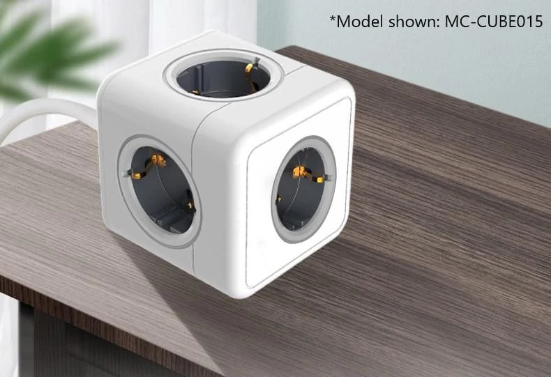 „MicroConnect“ – 4 krypčių „Schuko“, 2 USB prievadų maitinimo kubas – su 1,5 m laidu