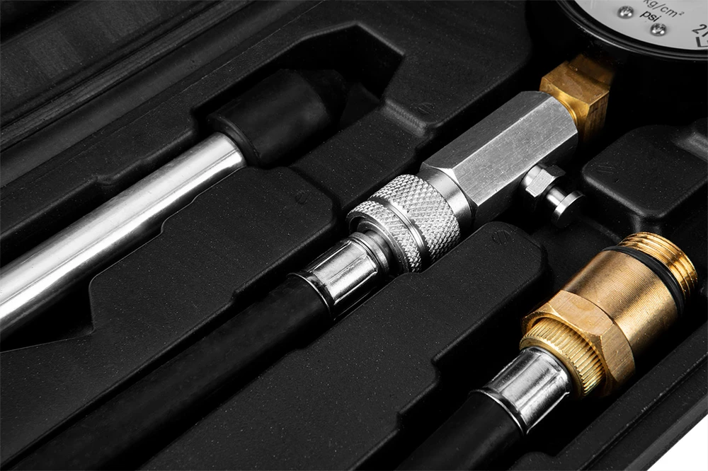 Neo Tools Miernik Suspaudimo slėgio matuoklis su adapterių rinkiniu