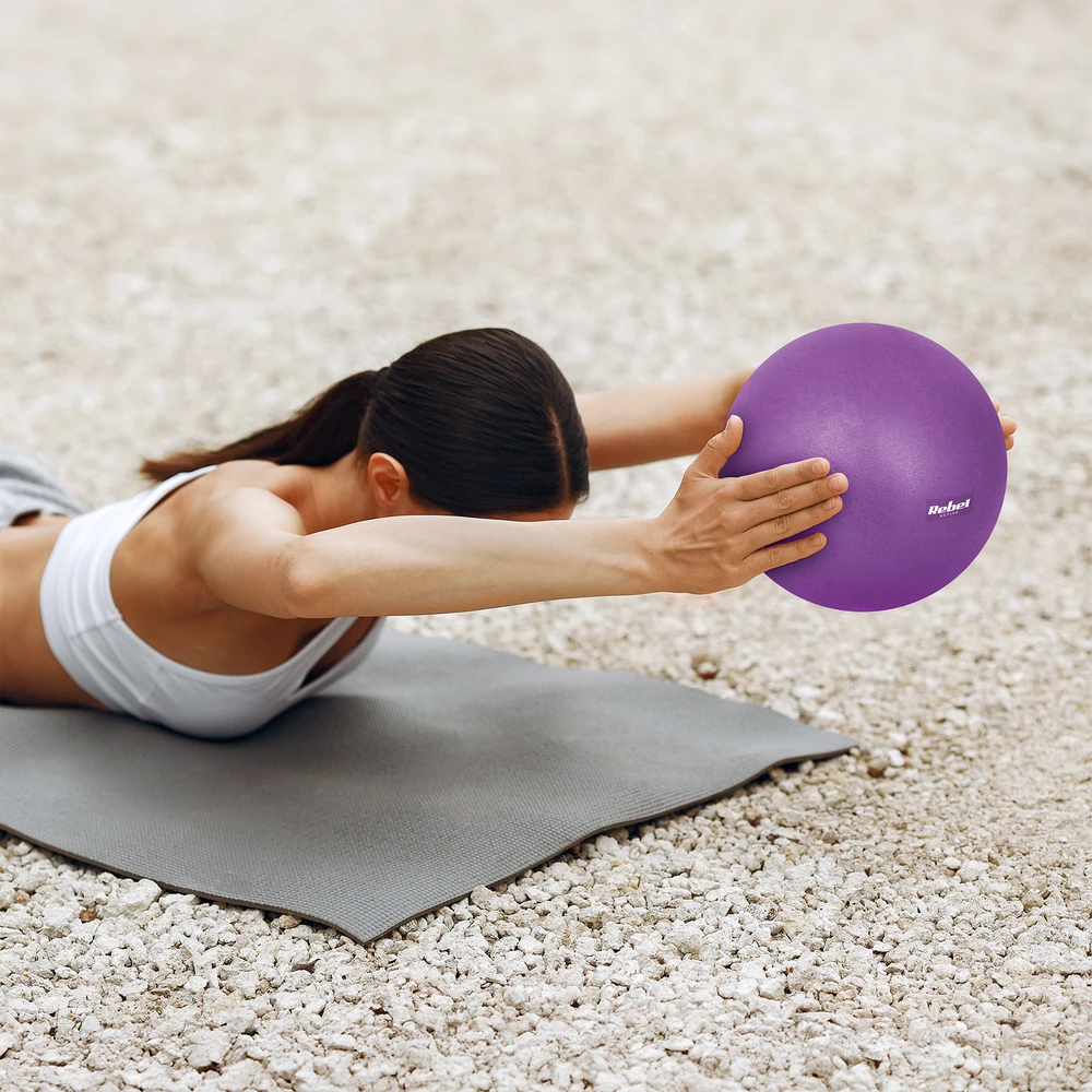 Mini mankštos kamuolys reabilitacijai Pilatesas, 25 cm, su rankine pompa, violetinė, REBEL ACTIVE