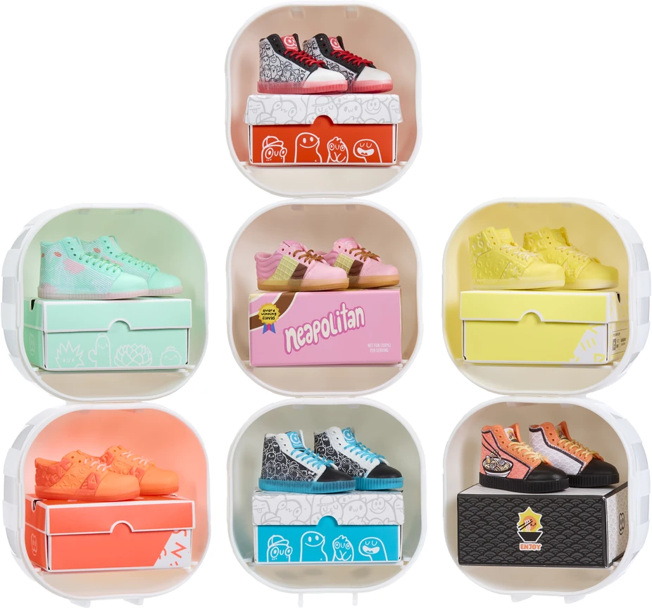 Mini batelių rinkinys MGAs Miniverse Make It Mini Sneakers
