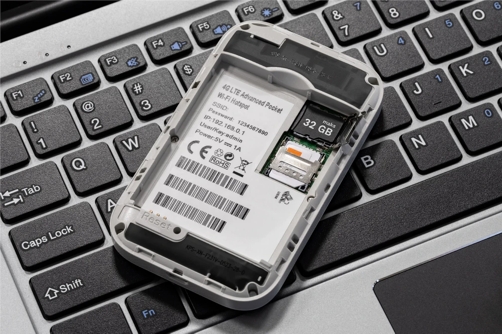 MODEMAS - MIFI maršrutizatorius 4G LTE Rebel