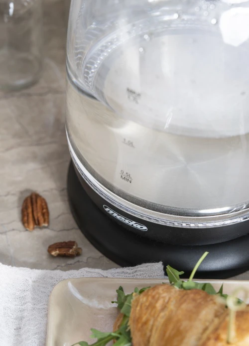 Mesko | Virdulys | MS 1302b | Electric | 2200 W | 1.7 L | Glass | 360° rotational base | Juodas