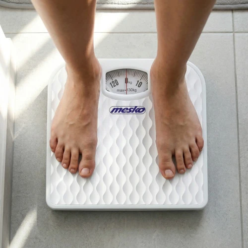 Virtuvinės svarstyklės Mesko | Mastelis | MS 8160 | Mechaninis | Didžiausias svoris (keliamoji galia) 130 kg | Tikslumas 1000 g | Baltas