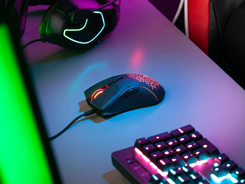 A4Tech Žaidimų Pelė - Bloody A90 Optinė 6200 DPI Dešiniarankė