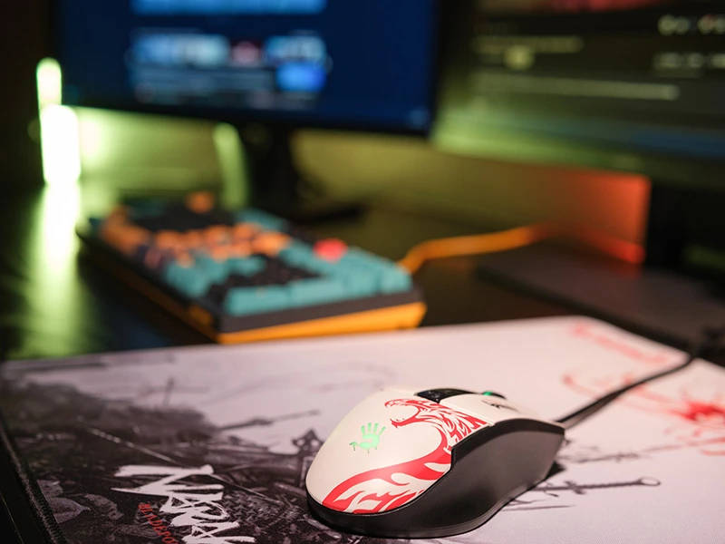 Pelė Myszka žaidimams A4Tech Bloody L65 MAX RGB su laidu 12000 dpi optinė balta