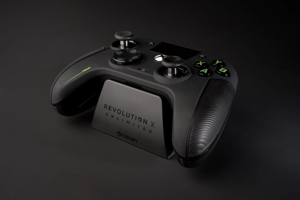 NACON XBOX Revolution X neribotas valdiklis