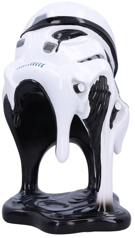 Nemesis Now Stormtrooper per karšta, kad būtų galima susidoroti