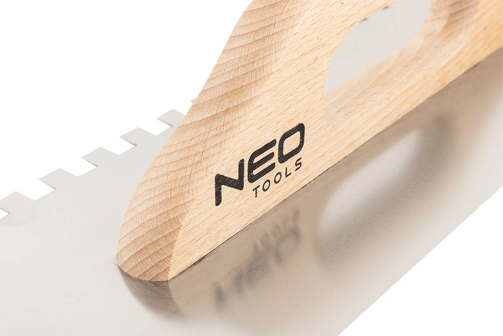 Dantyta mentelė NEO 380 x 128 mm, 0,7 mm storio, medine rankena