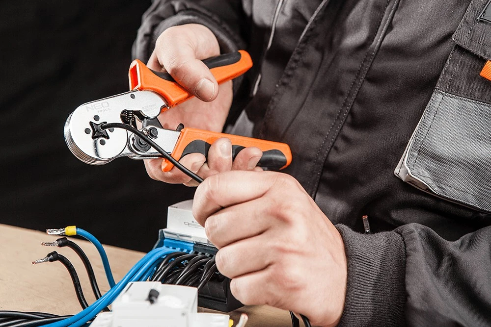 Neo Tools NEO antgalių užspaudimo įrankis, antgalio skersmuo 0,25–6 mm (01-507)