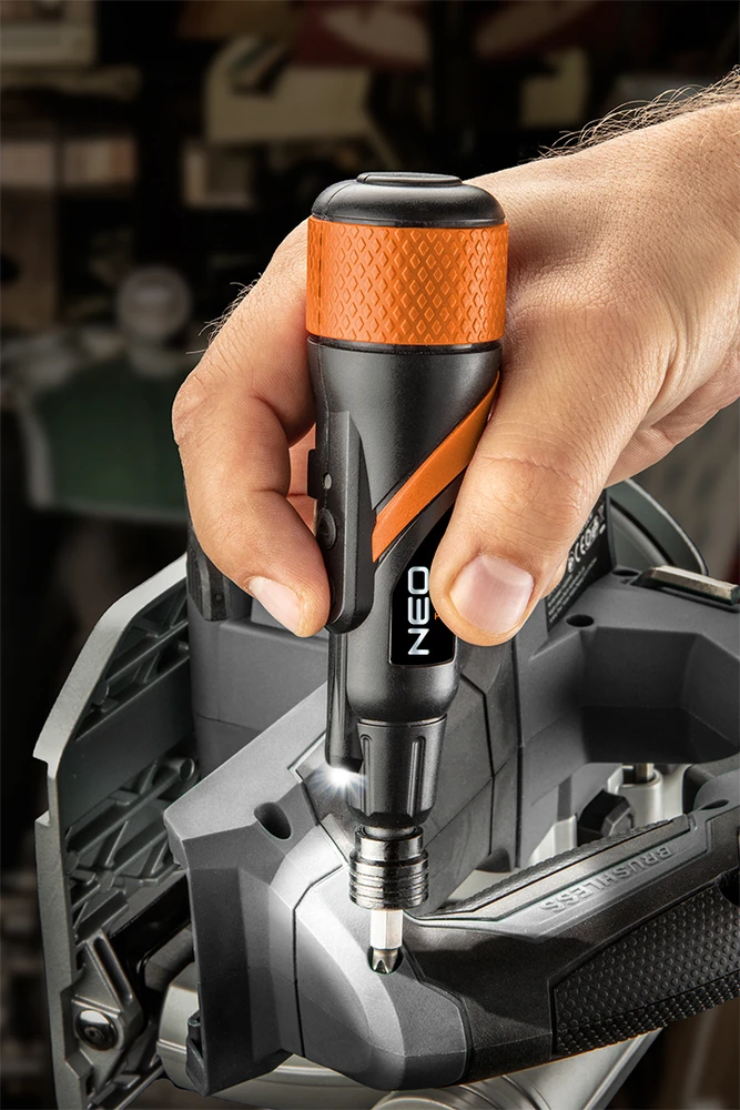 Wkrętak Akumuliatorinis Atsuktuvas NEO 3.6V Li-Ion, 280 aps./min, 43 Antgaliai