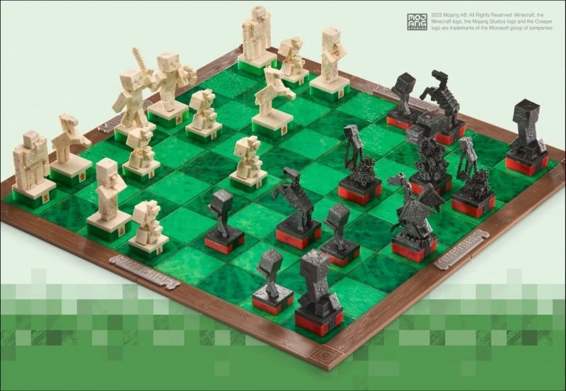 „Noble Collection France Minecraft“ – šachmatų rinkinys „Overworld Heroes vs. Hostile Mobs“