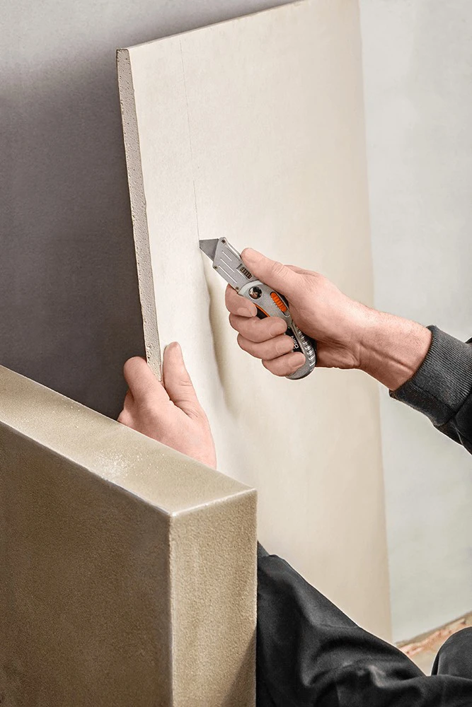 Nóż Kilimų peilis + 5 atsarginiai peiliukai, metalinis dėklas
