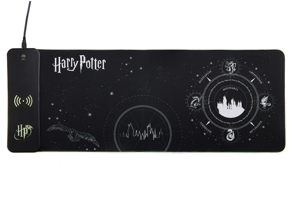 „Numskull Harry Potter“ – didelis žaidimų kilimėlis ir mobiliojo telefono įkroviklis