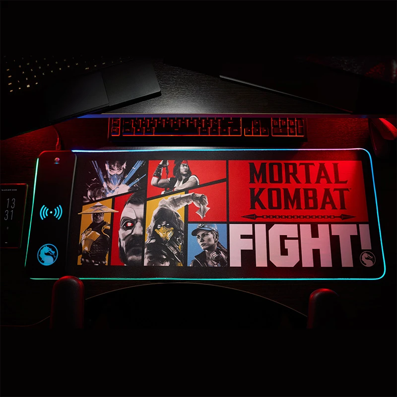 „Numskull Mortal Kombat“ – didelis žaidimų kilimėlis ir mobiliojo telefono įkroviklis