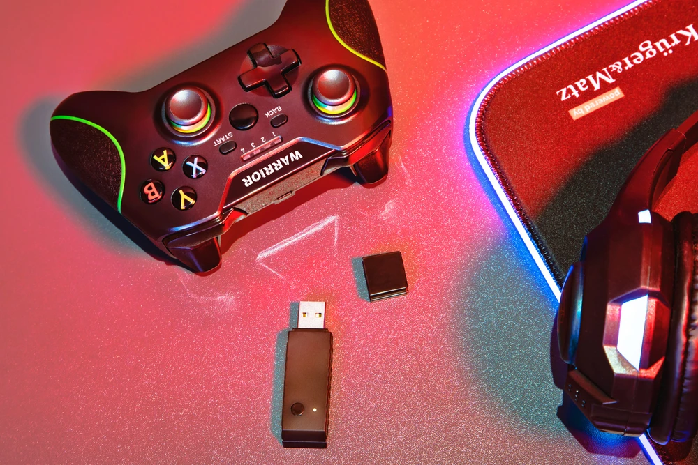 Kruger & Matz belaidis žaidimų pultelis, skirtas XBOX ONE / PC