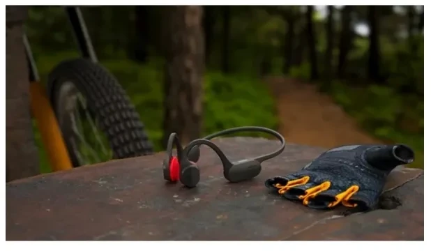 Philips TAA5608BK belaidės ausinės, Juodos