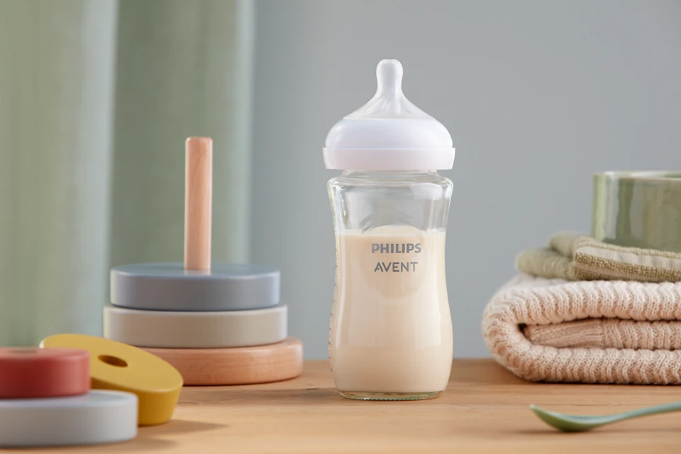 PHILIPS AVENT BUTELIUKŲ RINKINYS NAUJAGIMIUI NATURAL RESPONSE SCD838/13, Baltas
