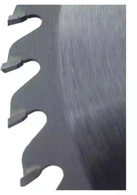 Dedra Diskinis pjuklas mediui su kietm 48d 150x10mm