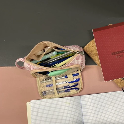„Maaleo School Pieštukas“ dėklas su dviem skyriais, sulankstomas maišelis vaikams, dviguba rožinė
