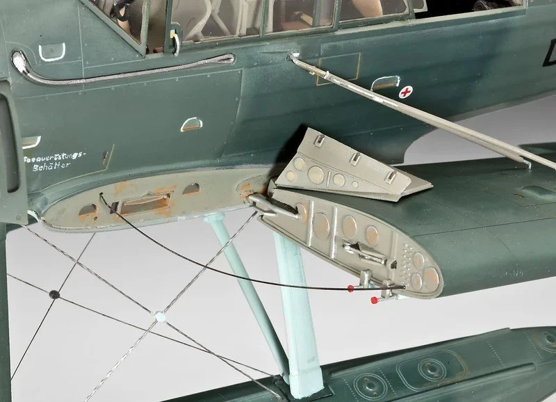 Revell Arado Ar 196A-3 hidroplanas 1/32 – plastikinis surinkimo rinkinys