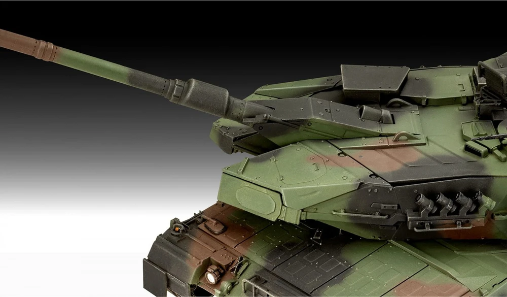 Revell Leopard 2A7A1 1/35 plastikinis tanko modelis
