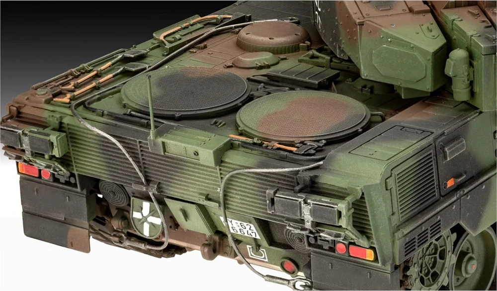 Revell Leopard 2A7A1 1/35 plastikinis tanko modelis