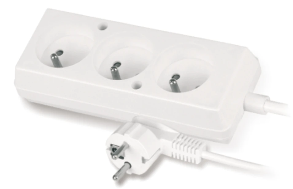 Blow Maitinimo ilgintuvas PS-370 3 lizdai su įžeminimu 1.5 m baltas 3x1.5 mm
